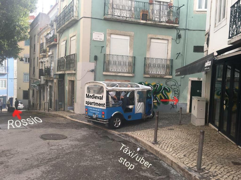 Romantic Medieval Apartment Lisboa Ngoại thất bức ảnh