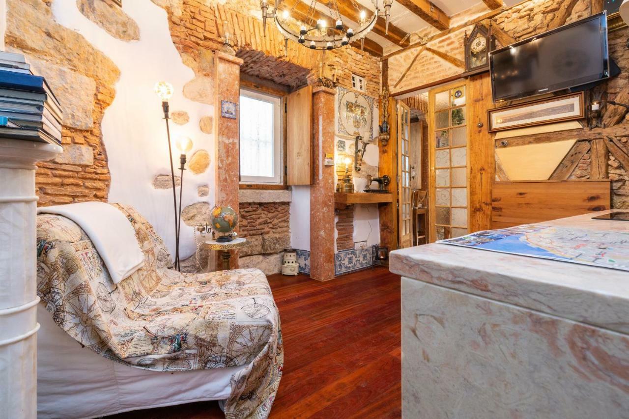 Romantic Medieval Apartment Lisboa Ngoại thất bức ảnh