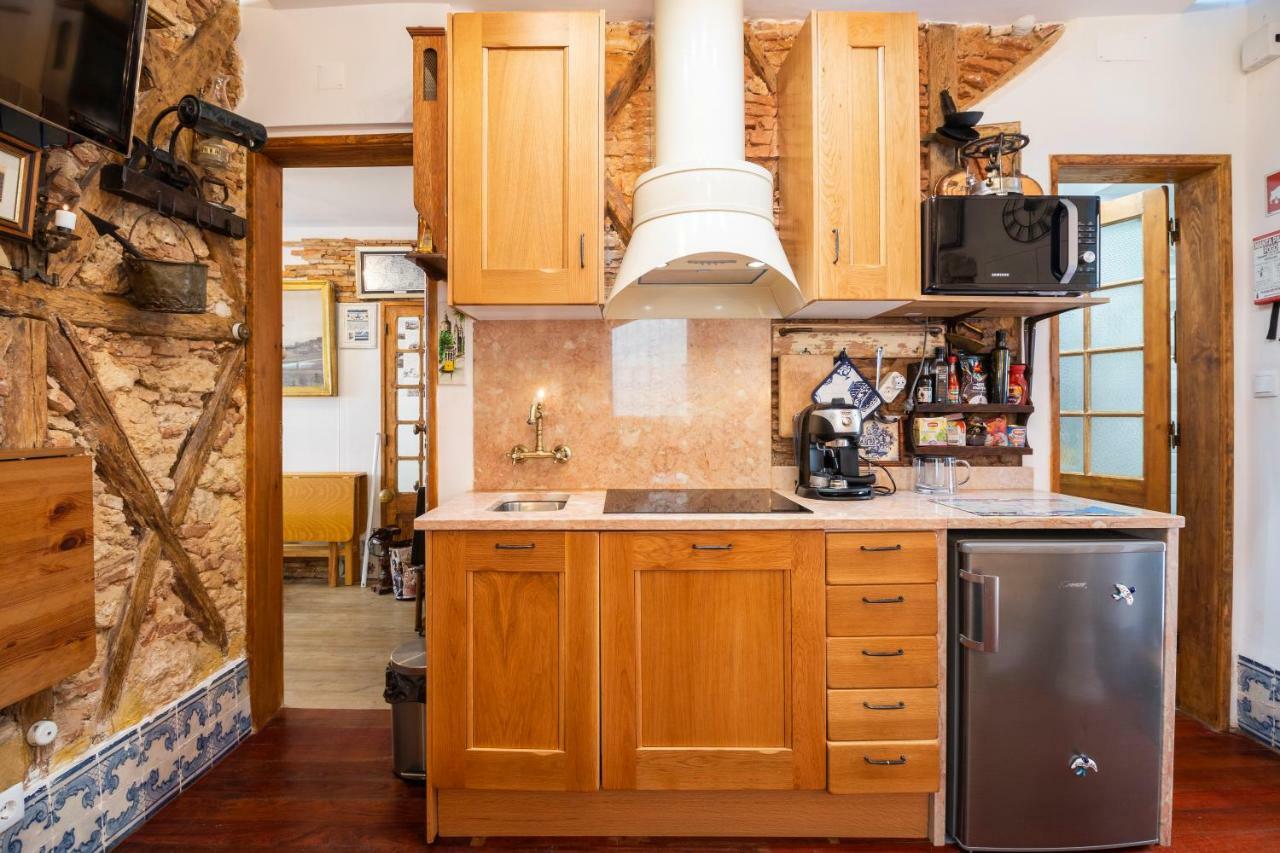 Romantic Medieval Apartment Lisboa Ngoại thất bức ảnh