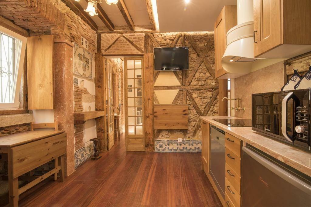 Romantic Medieval Apartment Lisboa Ngoại thất bức ảnh